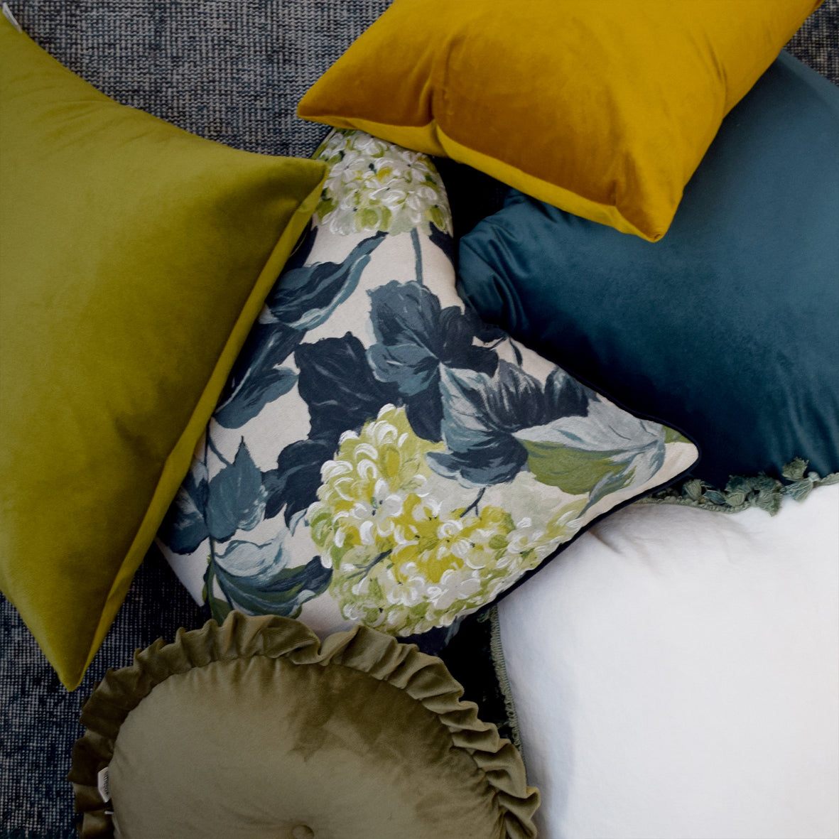 How to style your cushions