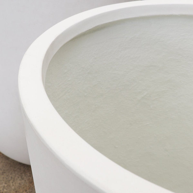 Oreti White Medium Planter