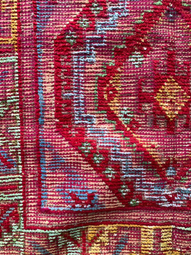 Small Dahlia Vintage Rug